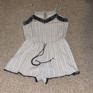 Detailed romper